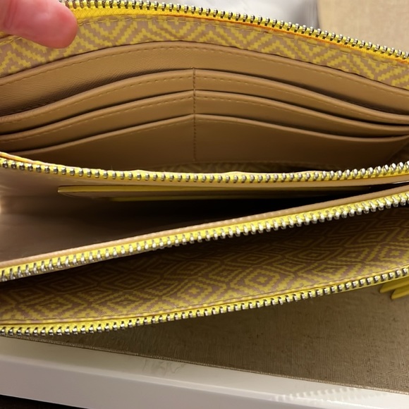 Stella & Dot Double Clutch in Citrine - Picture 3 of 6